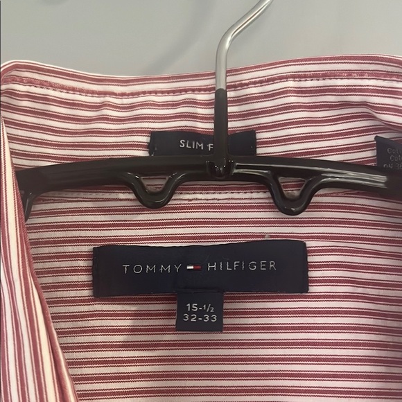 Tommy Hilfiger Red and White Dress Shirt Classic Style - Picture 2 of 5